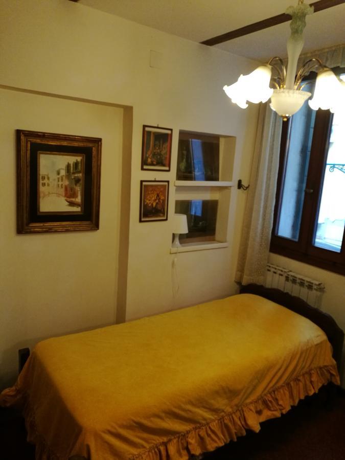 Alloggi Scala Del Bovolo 3* Venecia